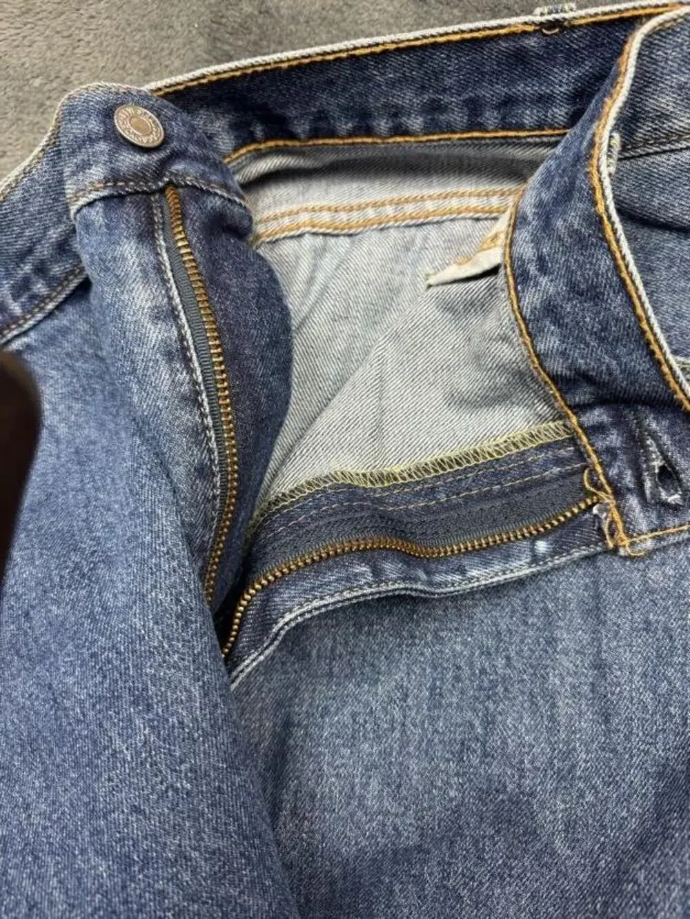 Levis brand levi